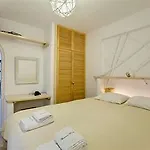 Studios&suites Rania Apartahotel