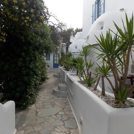 & Rania 3* Mykonos Town