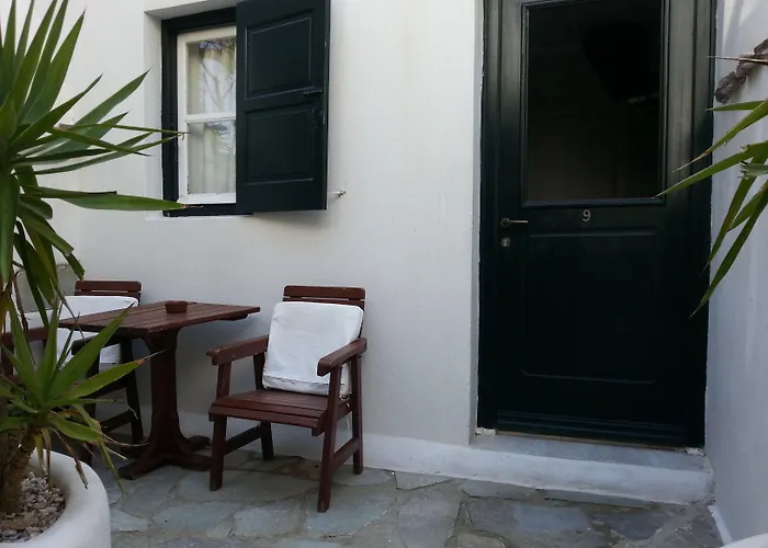 & Rania 3* Mykonos Town