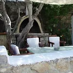 & Rania Lejlighedshotel