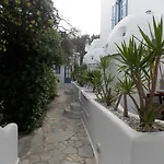 & Rania 3* Mykonos Town
