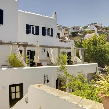 & Rania Aparthotel 3*